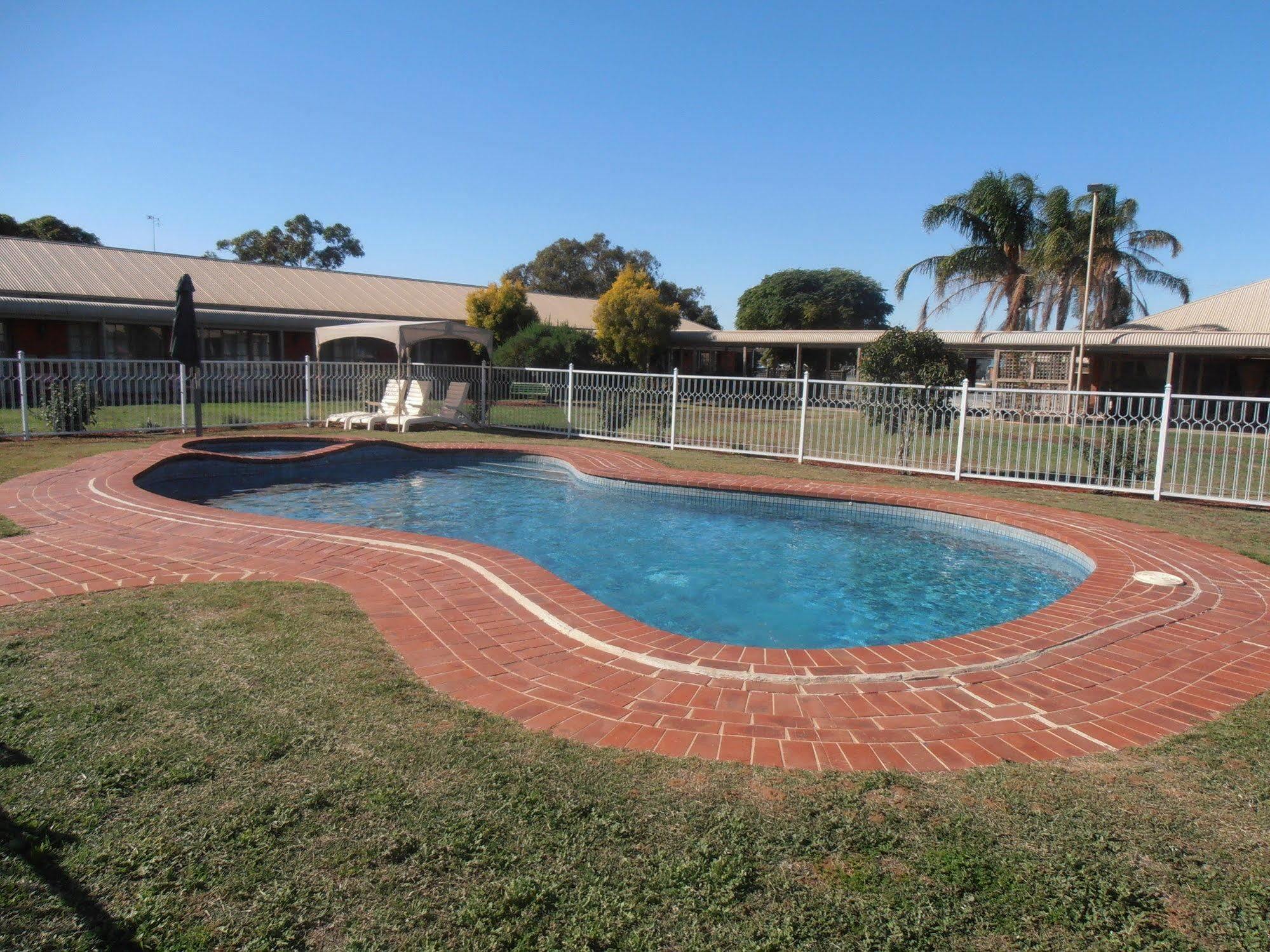 All Rivers Motor Inn Echuca Bagian luar foto